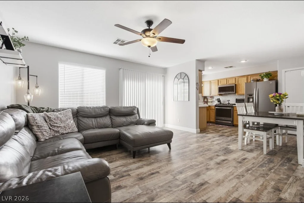 726 Peregrine Falcon, Henderson, NV 89015