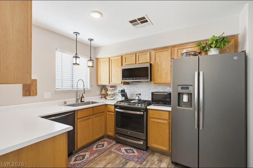 726 Peregrine Falcon, Henderson, NV 89015