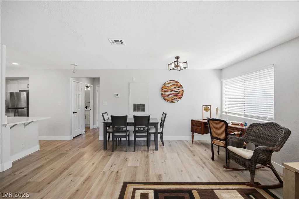 5008 Rainbow, Las Vegas, NV 89118