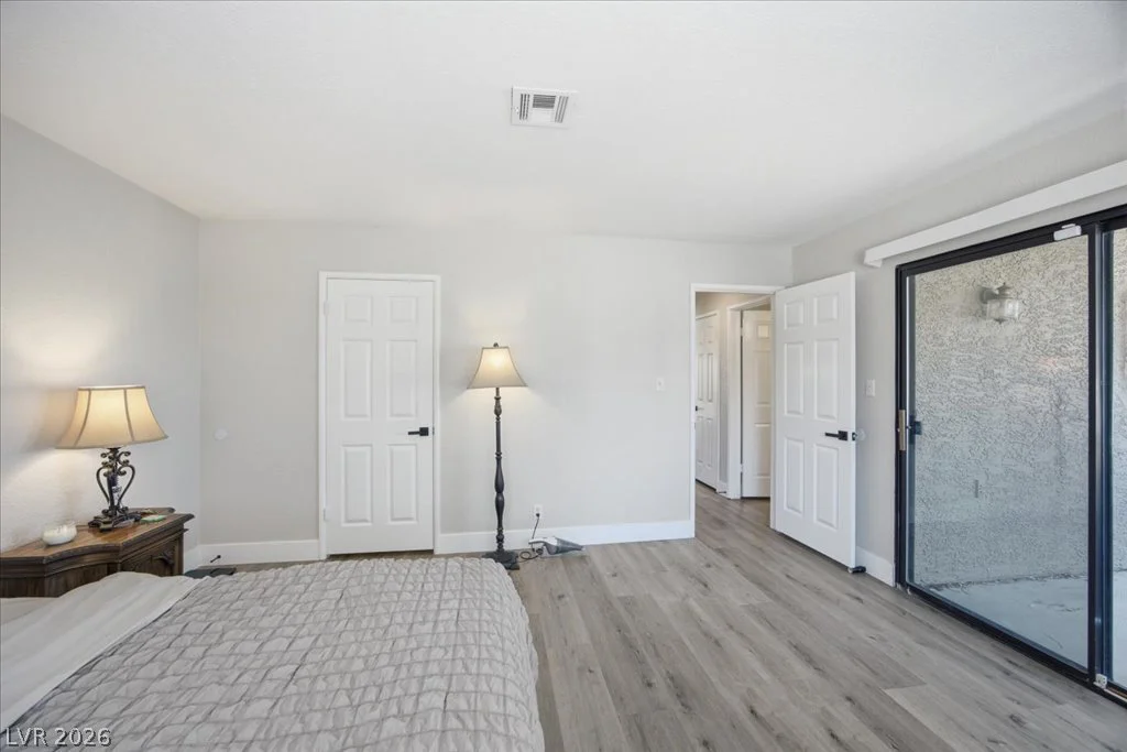 5008 Rainbow, Las Vegas, NV 89118