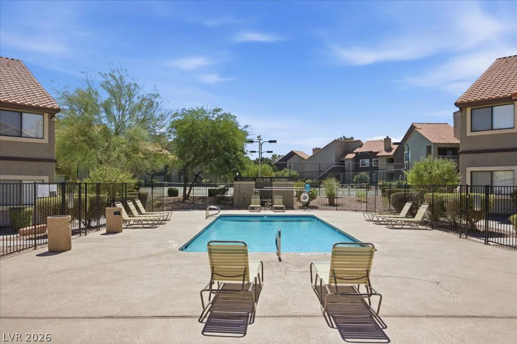 5008 Rainbow, Las Vegas, NV 89118