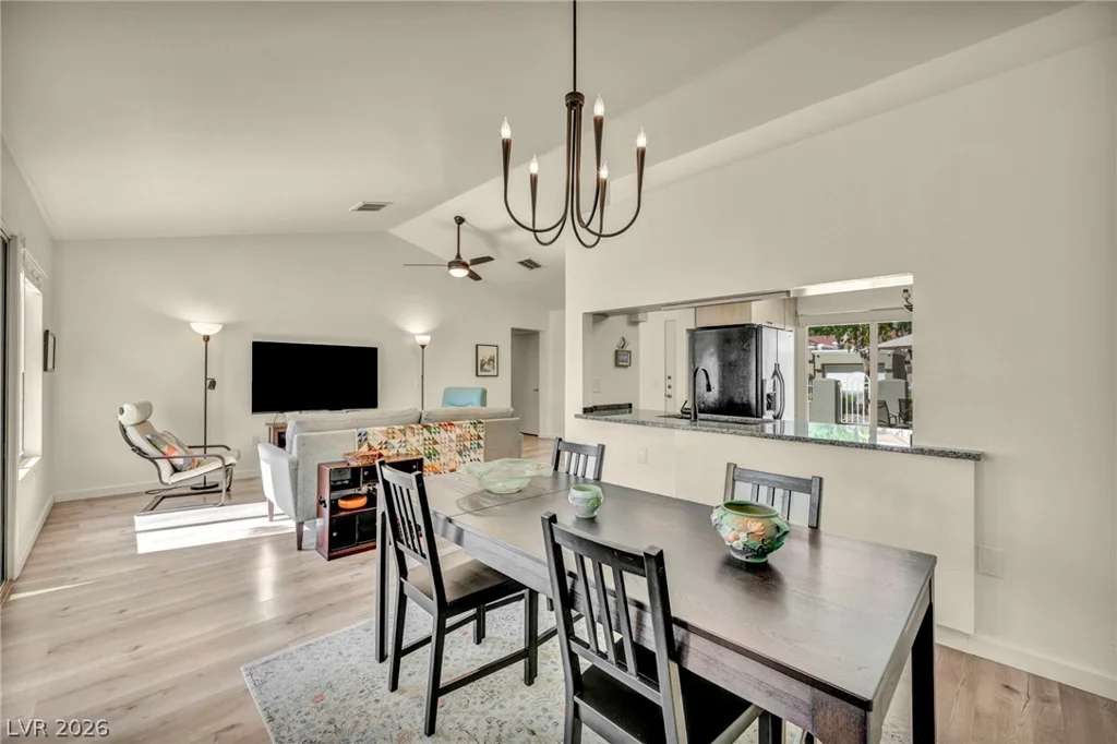 2704 Glencliff, Las Vegas, NV 89134