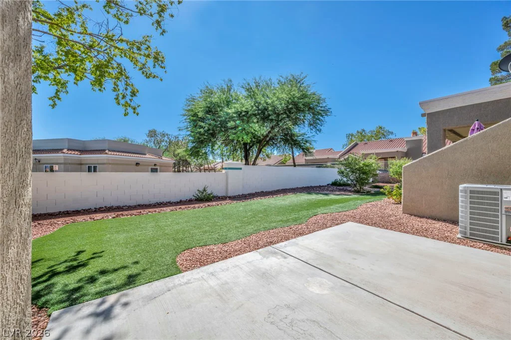 2704 Glencliff, Las Vegas, NV 89134