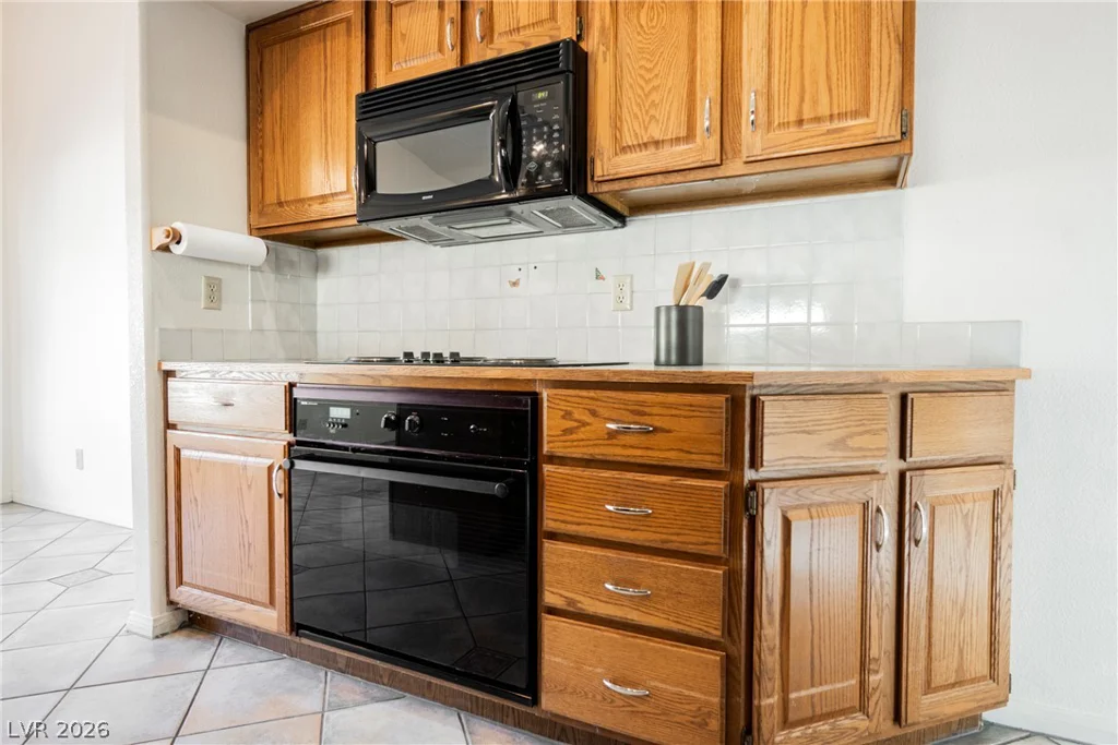 1109 Halite, Las Vegas, NV 89128