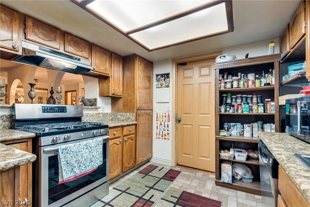 3877 Platis, Las Vegas, NV 89103