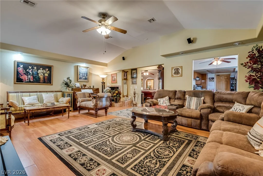 3877 Platis, Las Vegas, NV 89103