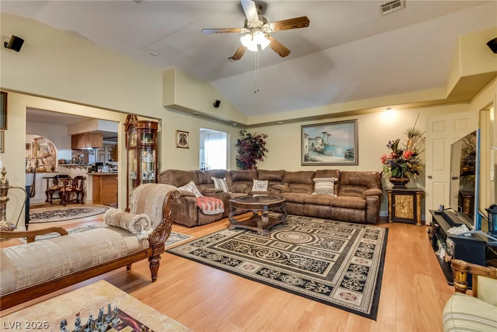 3877 Platis, Las Vegas, NV 89103