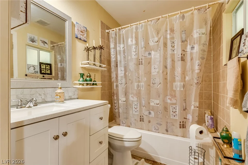 3877 Platis, Las Vegas, NV 89103