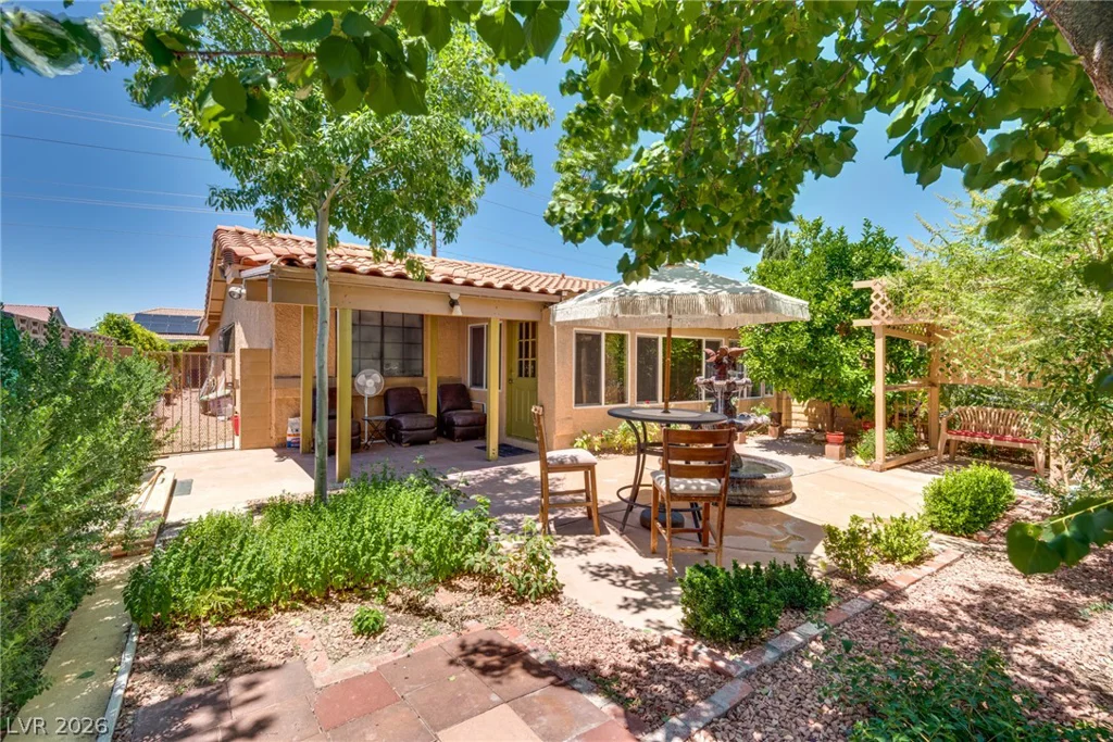 3877 Platis, Las Vegas, NV 89103