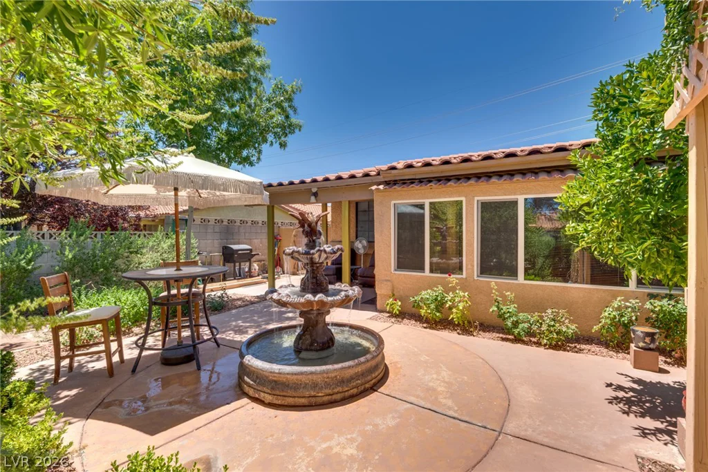 3877 Platis, Las Vegas, NV 89103