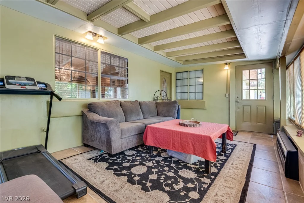 3877 Platis, Las Vegas, NV 89103