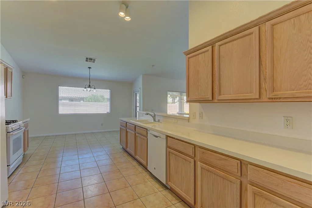 5488 Apron, Las Vegas, NV 89122