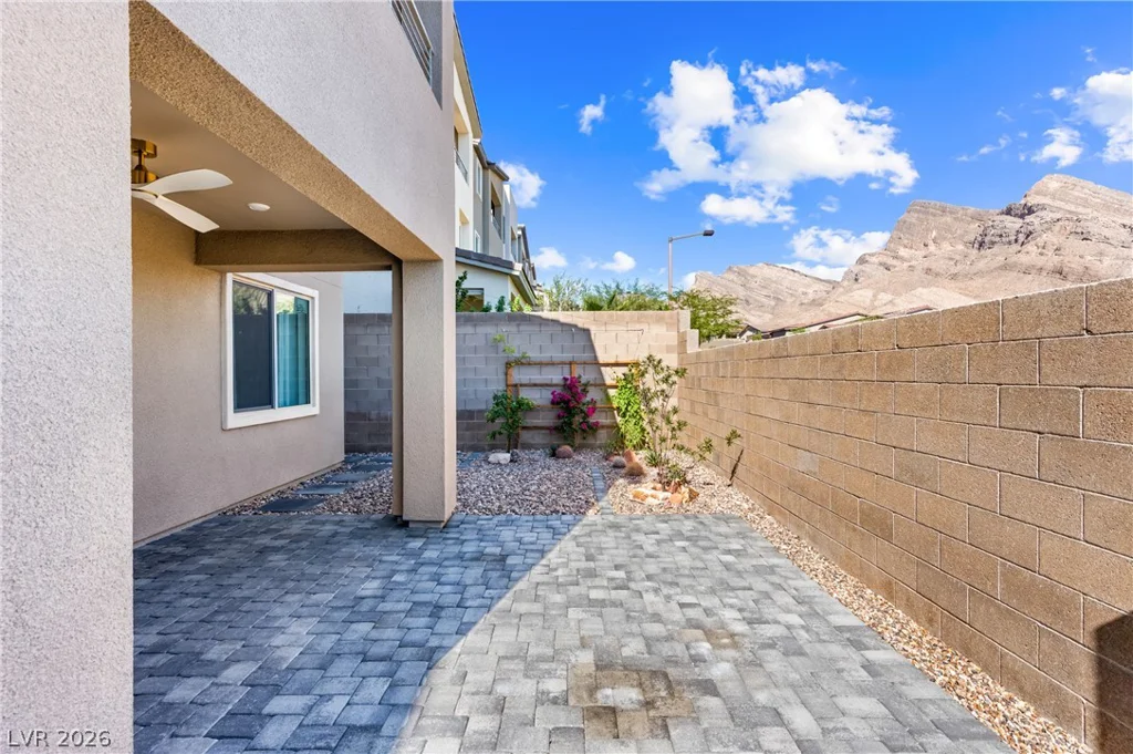 11568 Midnight Melody, Las Vegas, NV 89138
