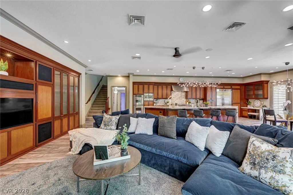 9504 Balatta Canyon, Las Vegas, NV 89144