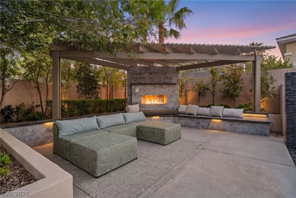 9504 Balatta Canyon, Las Vegas, NV 89144