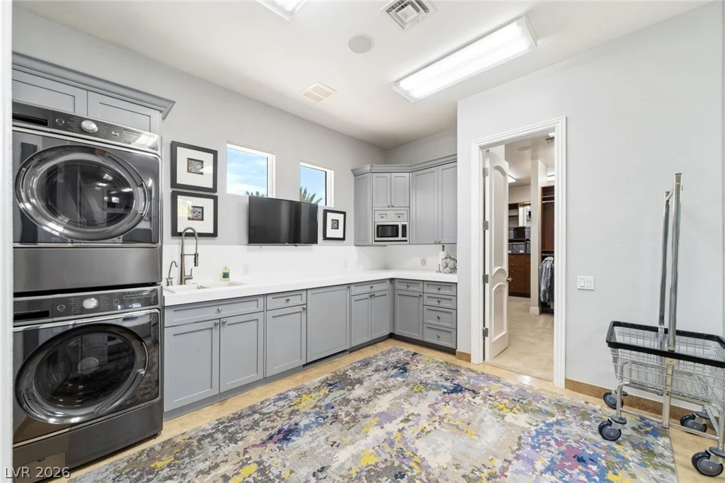 9504 Balatta Canyon, Las Vegas, NV 89144