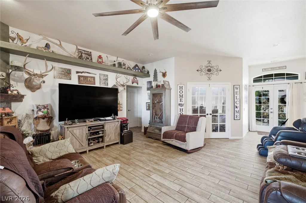 671 Warren, Pahrump, NV 89048