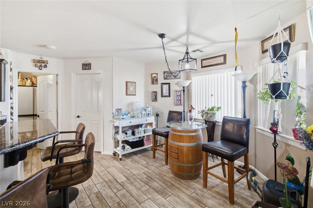 671 Warren, Pahrump, NV 89048