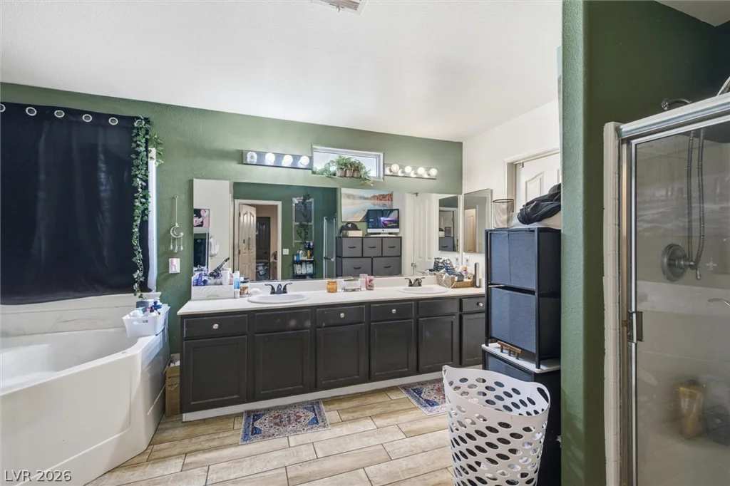 671 Warren, Pahrump, NV 89048