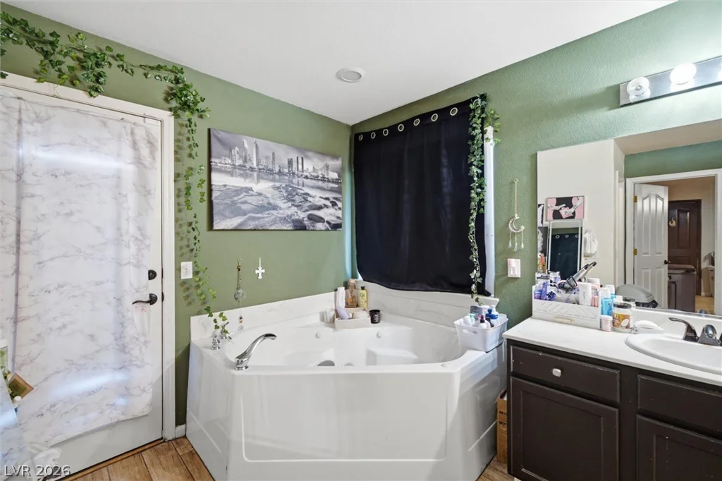 671 Warren, Pahrump, NV 89048