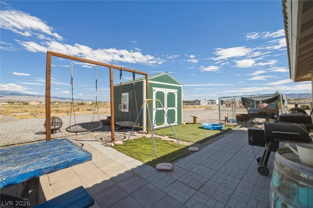 671 Warren, Pahrump, NV 89048