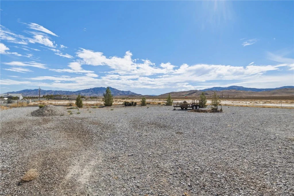 671 Warren, Pahrump, NV 89048