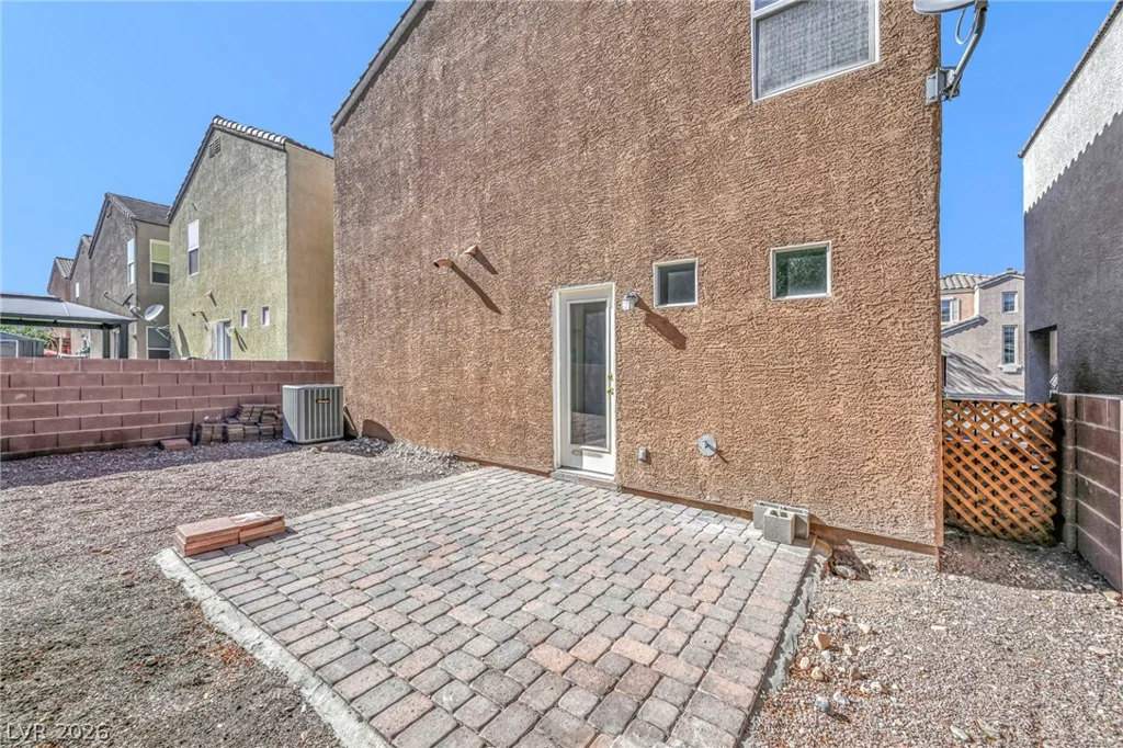 6677 Churnet Valley, Las Vegas, NV 89139