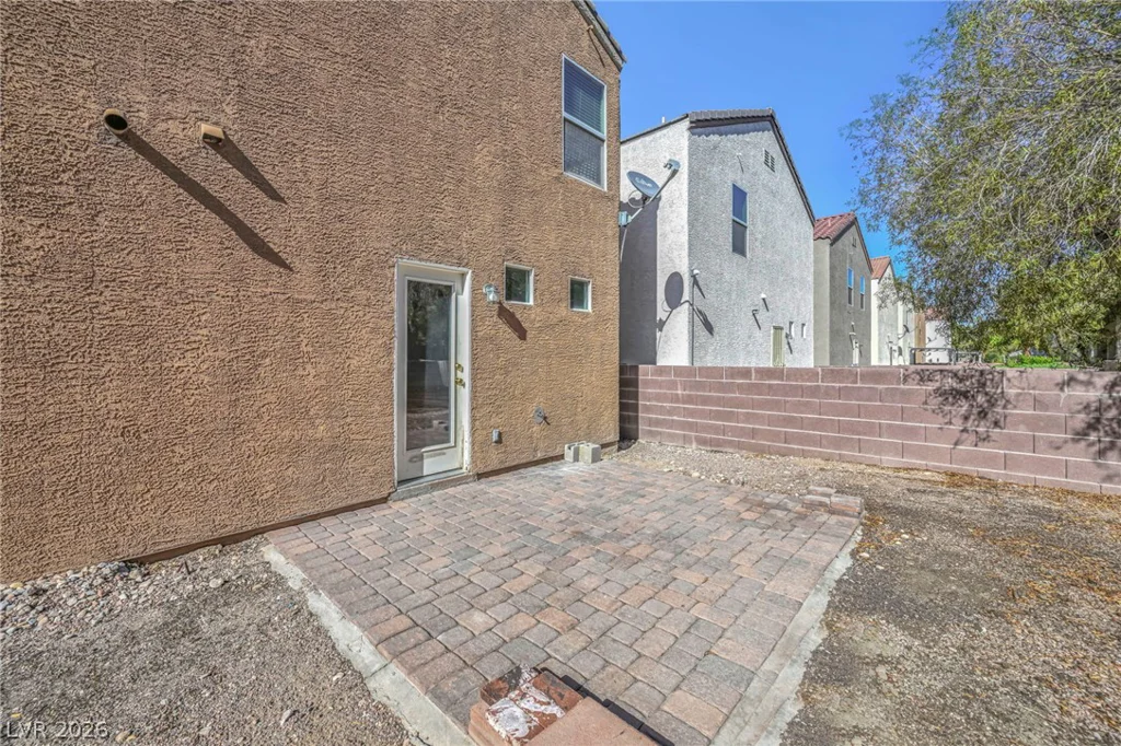 6677 Churnet Valley, Las Vegas, NV 89139