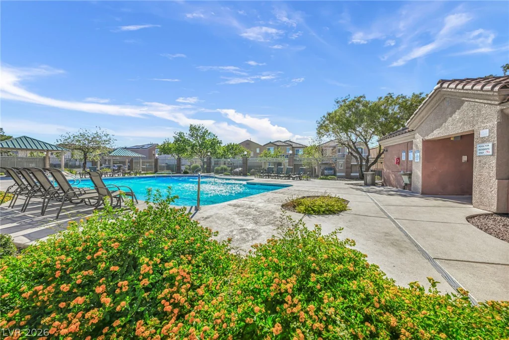 6677 Churnet Valley, Las Vegas, NV 89139