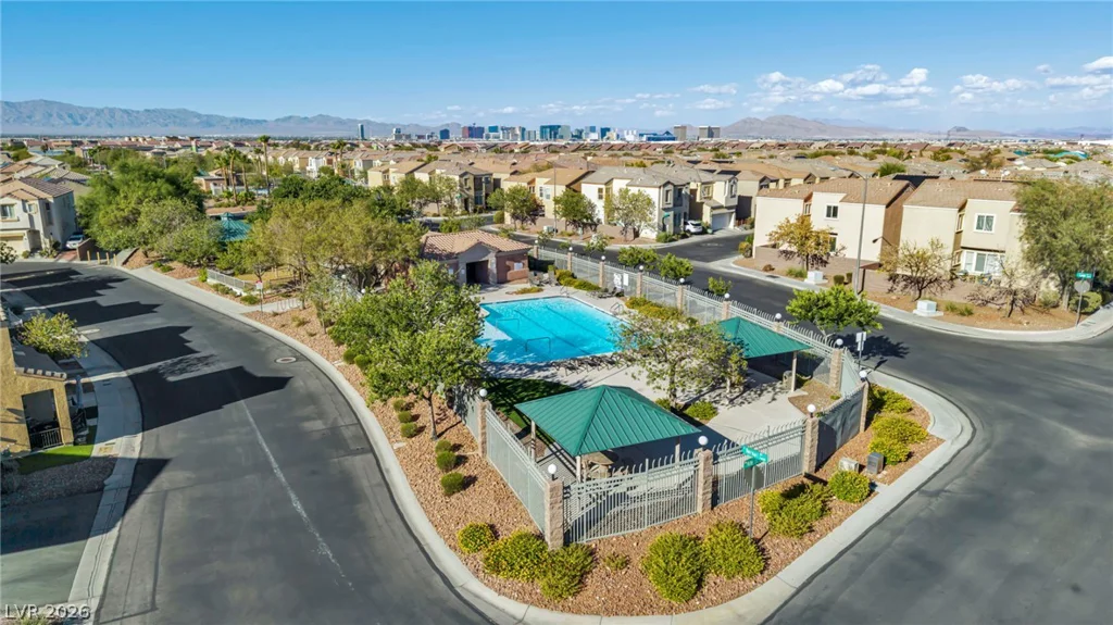6677 Churnet Valley, Las Vegas, NV 89139