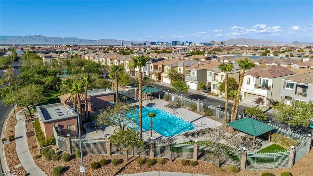 6677 Churnet Valley, Las Vegas, NV 89139
