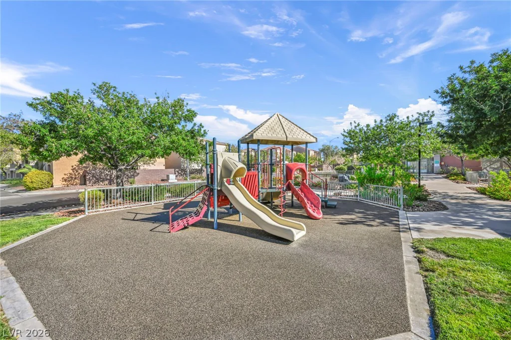 6677 Churnet Valley, Las Vegas, NV 89139