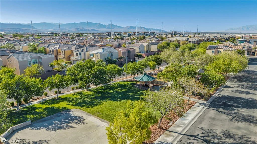 6677 Churnet Valley, Las Vegas, NV 89139