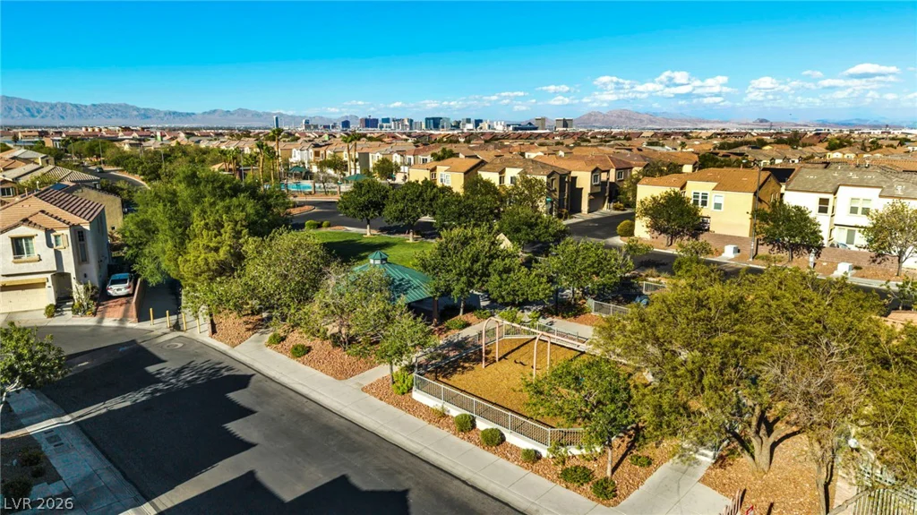 6677 Churnet Valley, Las Vegas, NV 89139