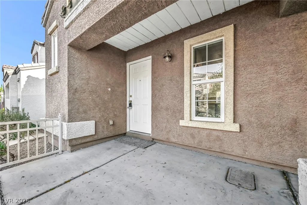 6677 Churnet Valley, Las Vegas, NV 89139