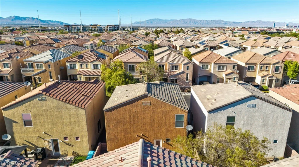 6677 Churnet Valley, Las Vegas, NV 89139