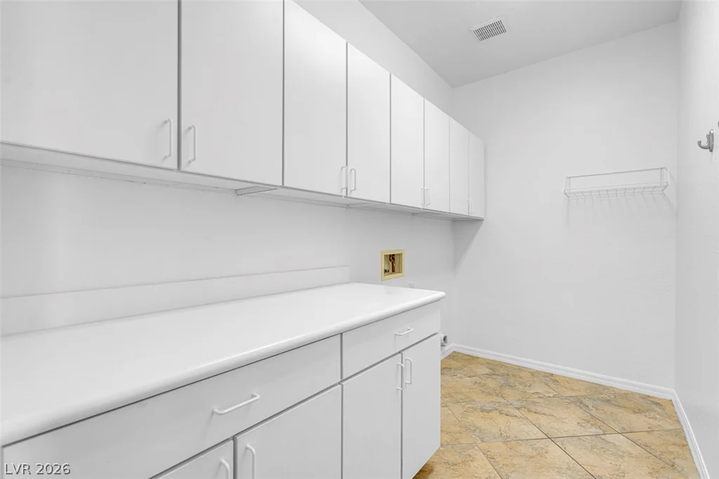 112 Newmiller, Henderson, NV 89002