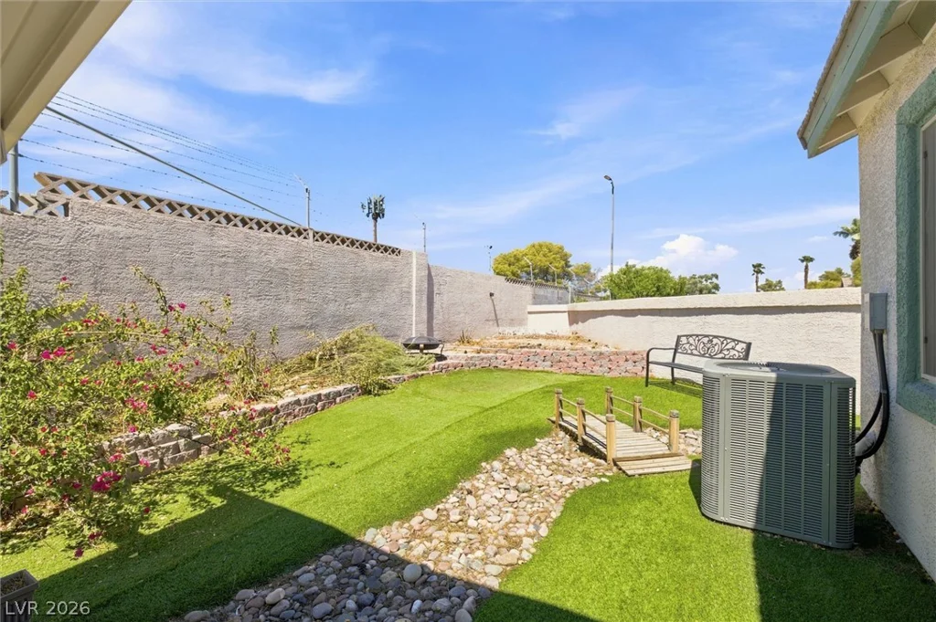 4005 Radbourne, Las Vegas, NV 89121