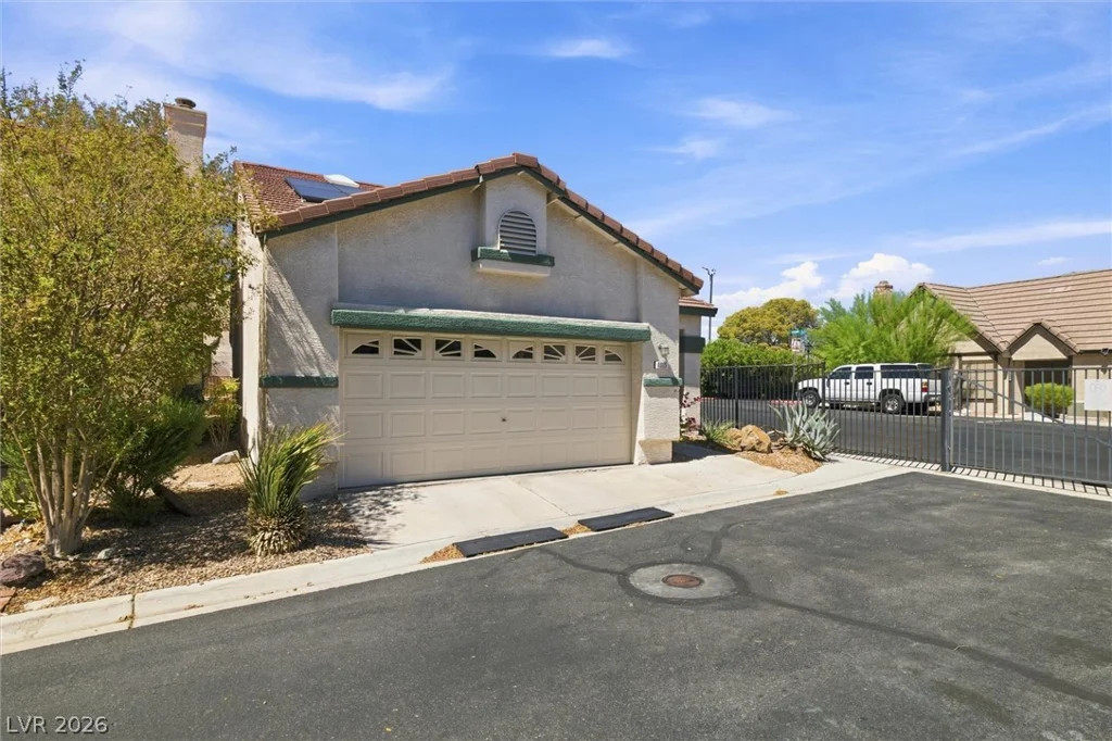 4005 Radbourne, Las Vegas, NV 89121