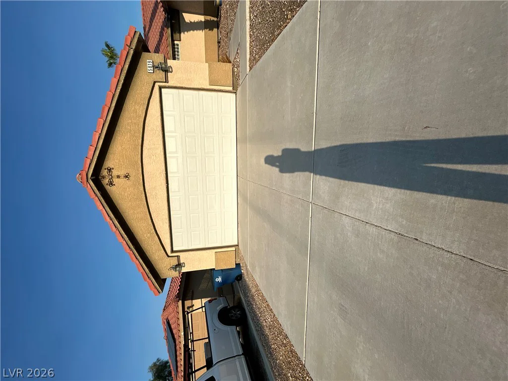 5819 Berry Hill, North Las Vegas, NV 89031