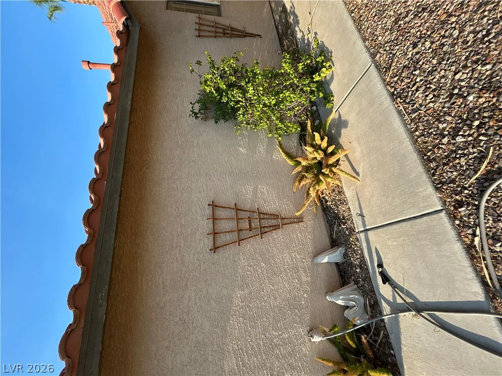 5819 Berry Hill, North Las Vegas, NV 89031