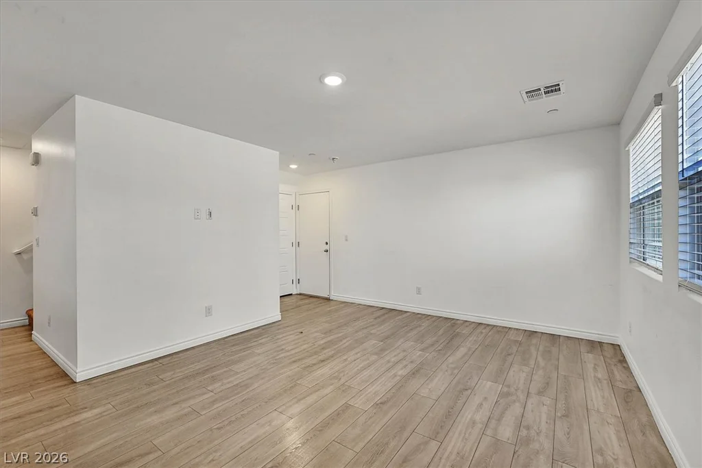 6166 Rathbone, Las Vegas, NV 89166