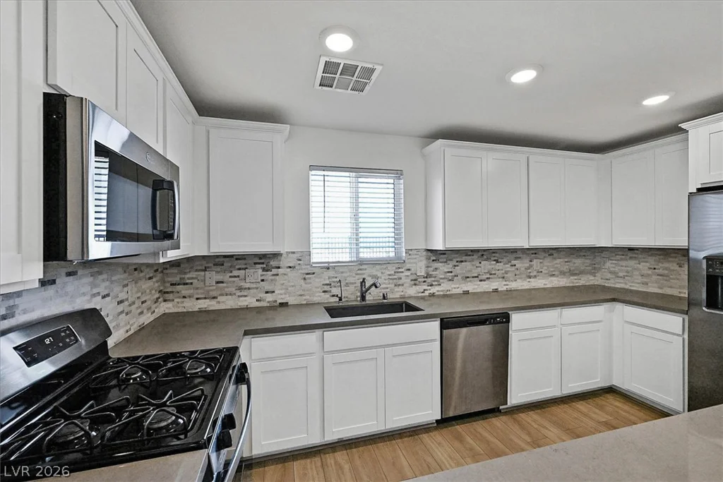 6166 Rathbone, Las Vegas, NV 89166