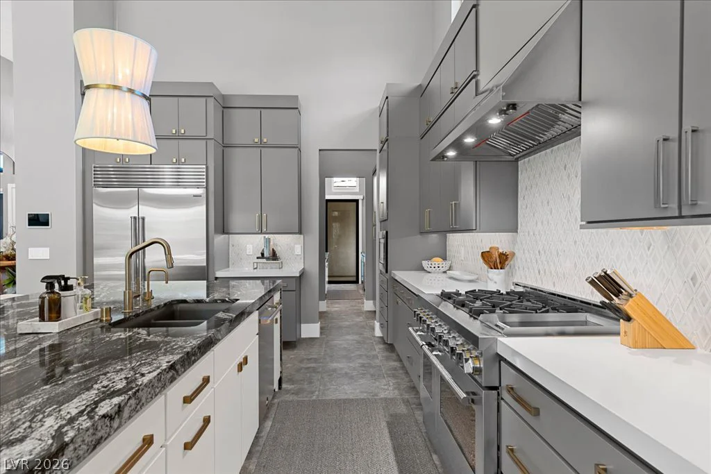 10806 White Clay, Las Vegas, NV 89135