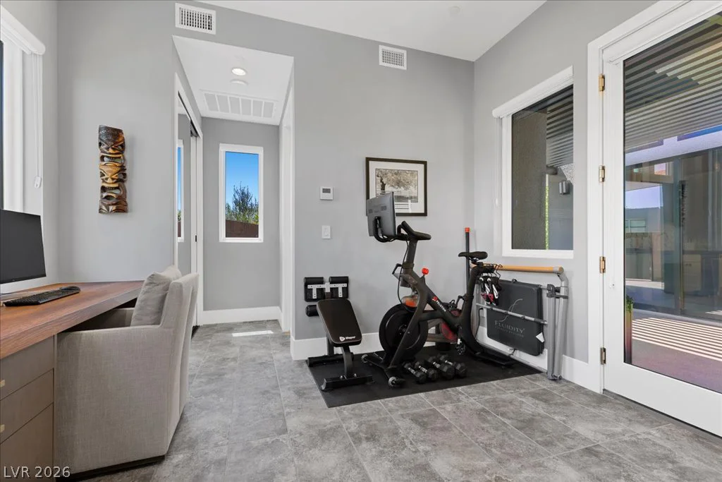 10806 White Clay, Las Vegas, NV 89135