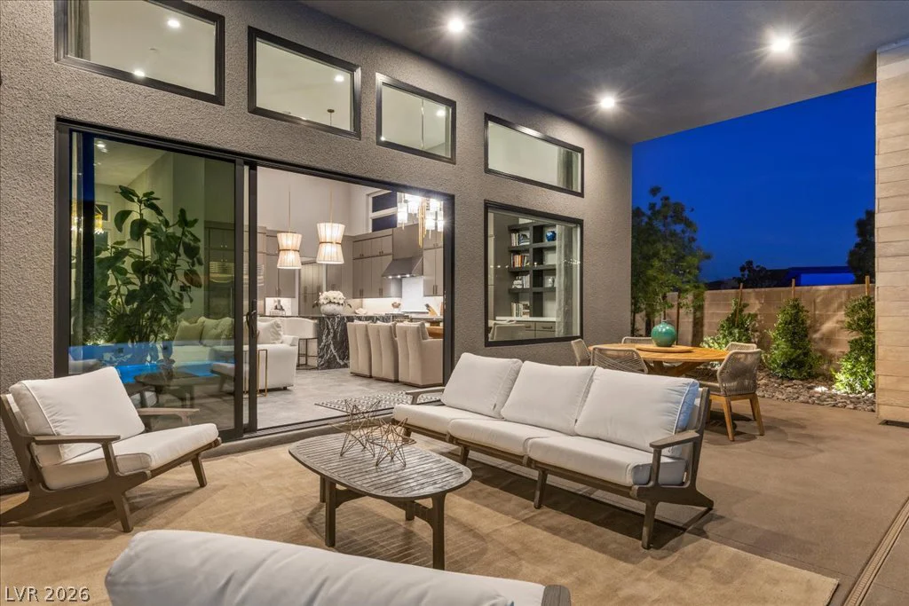 10806 White Clay, Las Vegas, NV 89135
