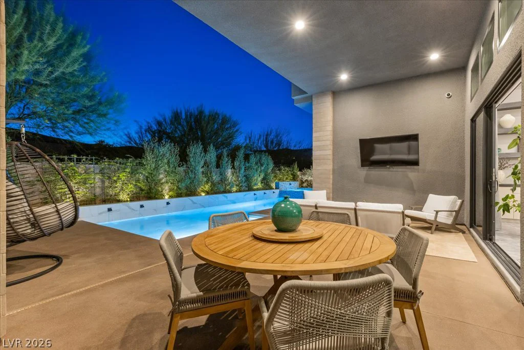 10806 White Clay, Las Vegas, NV 89135