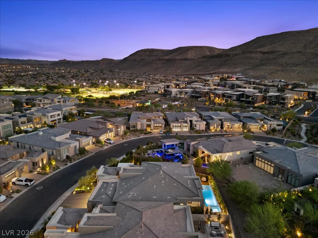 10806 White Clay, Las Vegas, NV 89135