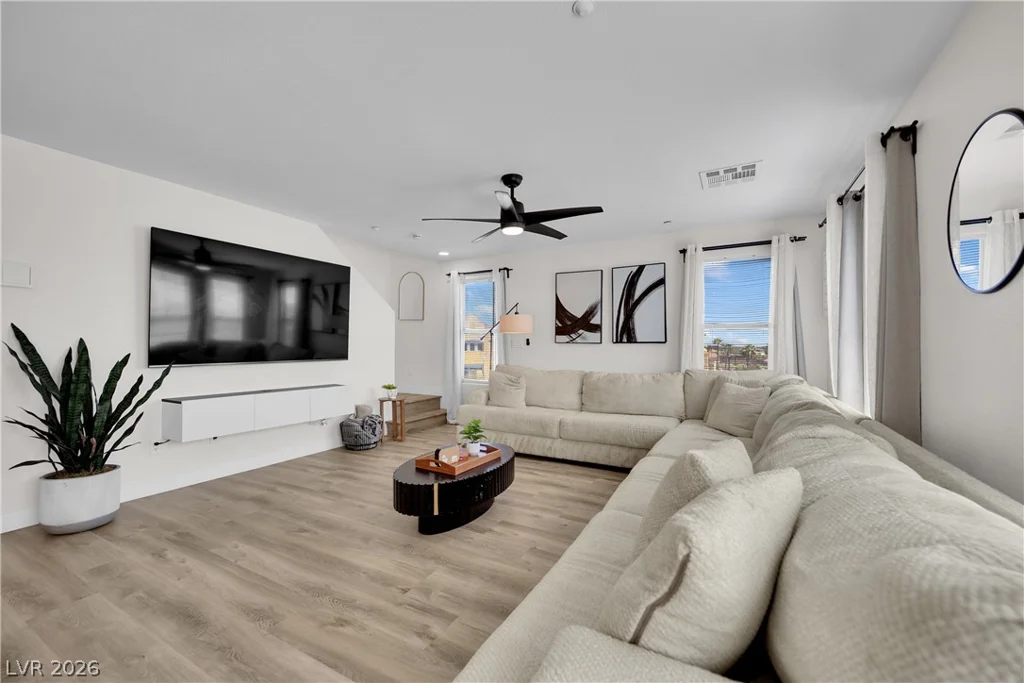 8920 Carter Montgomery, Las Vegas, NV 89149