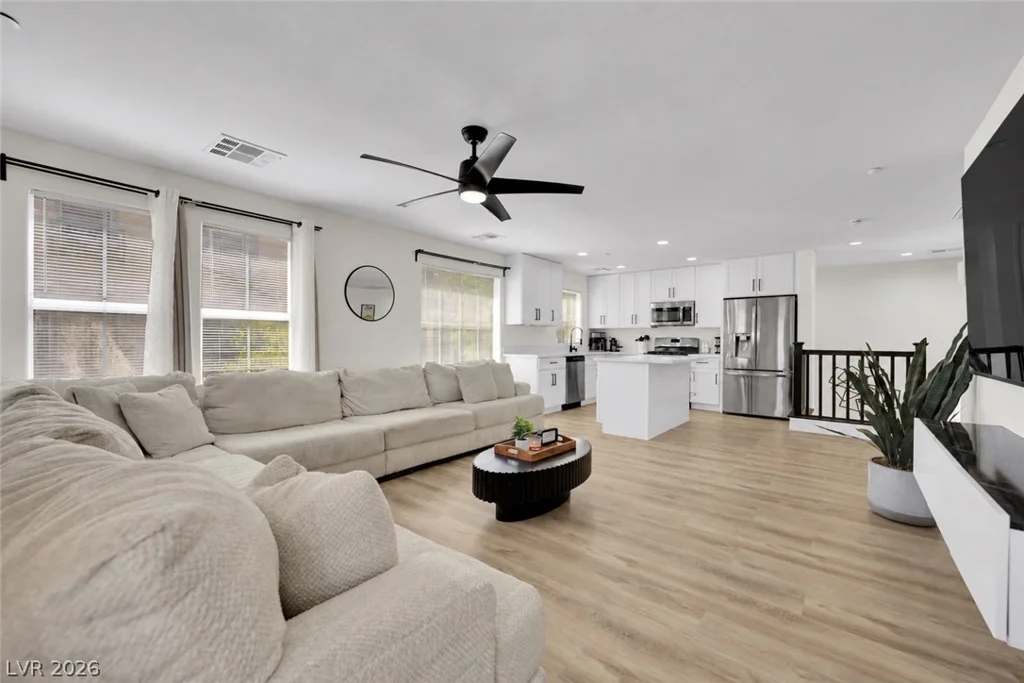 8920 Carter Montgomery, Las Vegas, NV 89149